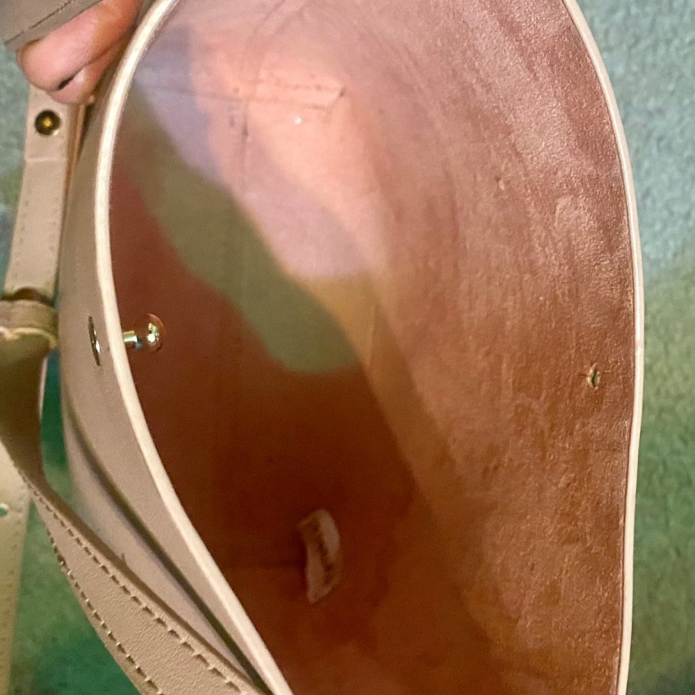 Samara Purse - Picture 5 of 7